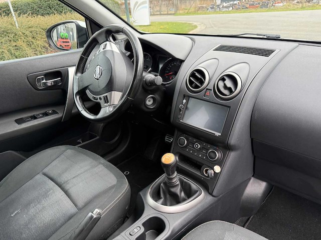 Nissan - 2011 - qashqai - personenauto - afbeelding 8 van  18