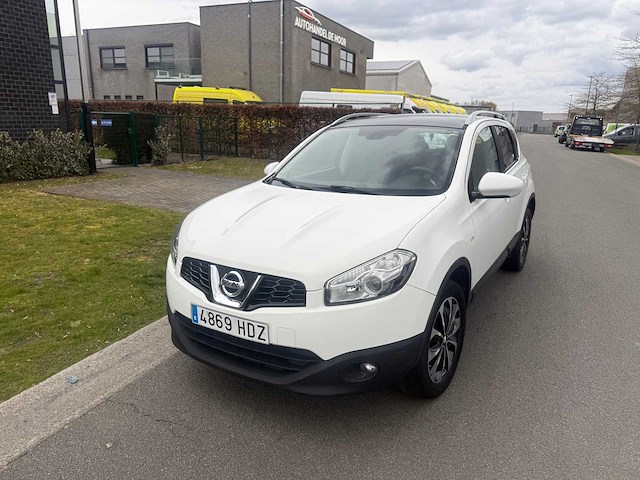 Nissan - 2011 - qashqai - personenauto - afbeelding 13 van  18