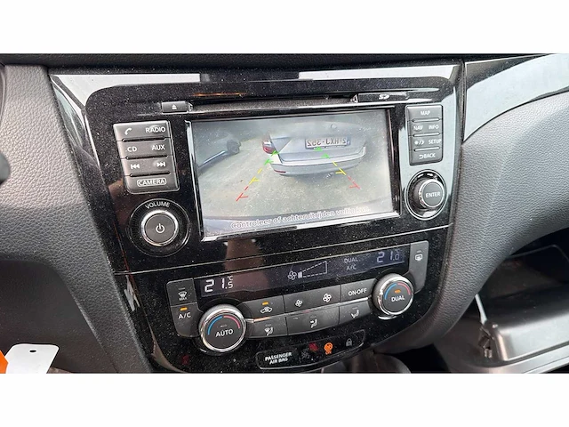 Nissan - 2015 - qashqai - suv - personenauto - afbeelding 13 van  30