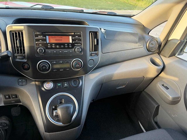 Nissan - 2019 - nv200 - kipper - personenauto - afbeelding 21 van  34