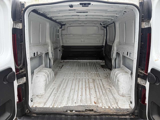 Nissan - 2022 - primastar - bestelwagen - personenauto - afbeelding 14 van  25