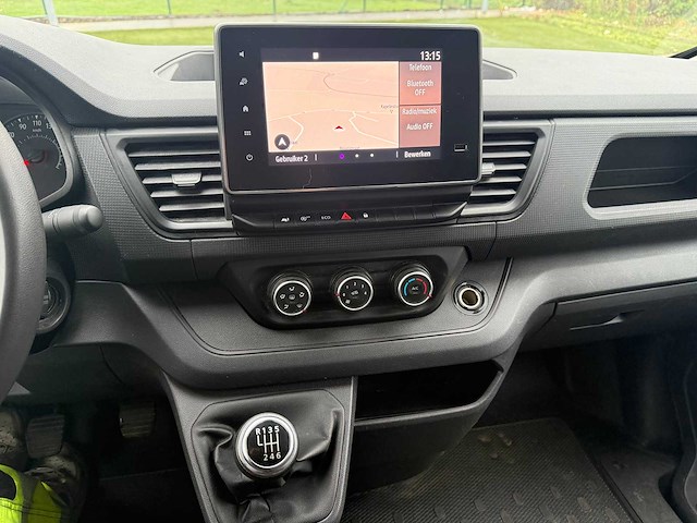 Nissan - 2022 - primastar - bestelwagen - personenauto - afbeelding 17 van  25