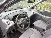 Nissan - almera tino - 1.8 acenta - car - 2003 - afbeelding 4 van  18