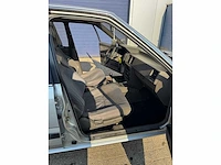 Nissan - bluebird - oldtimer - afbeelding 6 van  17