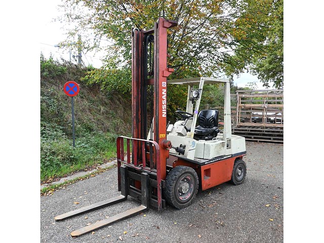 Nissan - eh02a25u - vorkheftruck - afbeelding 1 van  3