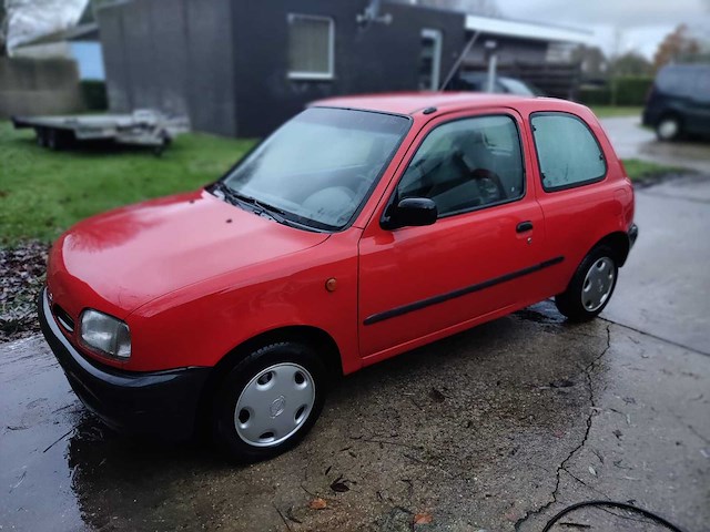 Nissan - micra - car - 1996 - afbeelding 9 van  11