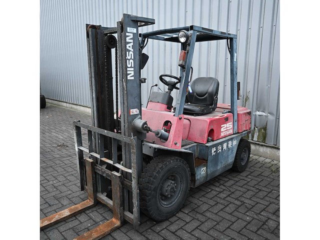 Nissan - nj02m20 - vorkheftruck - afbeelding 1 van  4