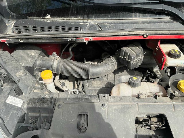 Nissan - nv 300 - nv 300 - lichte vrachtwagen - 2018 - afbeelding 4 van  7