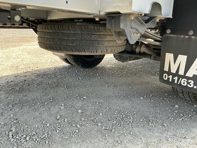 Nissan 6 + 1 dubbele cabine nv 400 bedrijfswagen - afbeelding 7 van  26