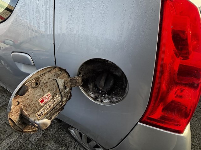 Nissan acenta, 2011 - afbeelding 10 van  30