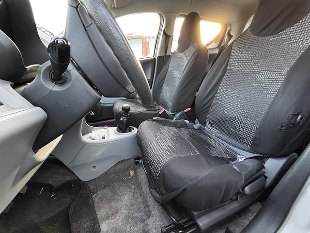 Nissan acenta, 2011 - afbeelding 29 van  30