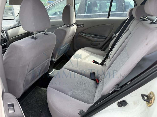 Nissan almera 1.8i 16v acenta 116, 2002 - afbeelding 14 van  30