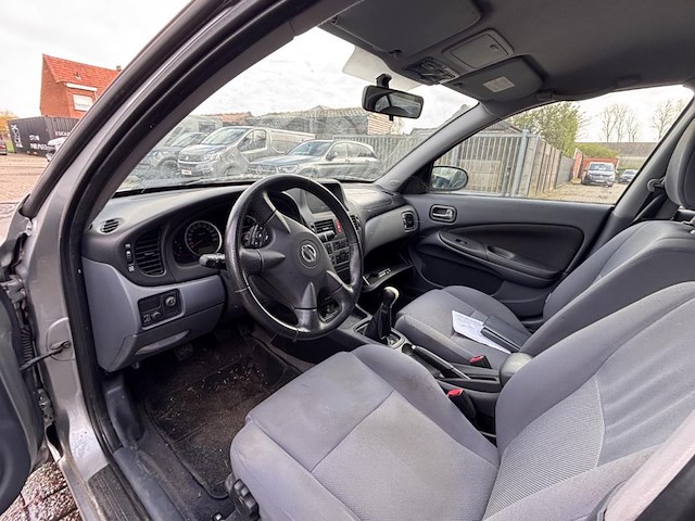 Nissan almera, 2004 - afbeelding 3 van  31