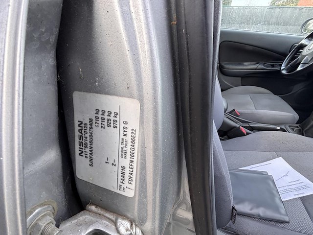 Nissan almera, 2004 - afbeelding 8 van  31