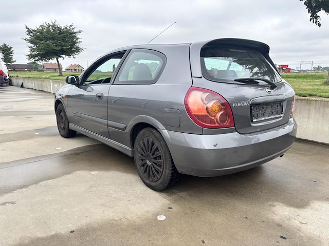 Nissan almera,2005 - afbeelding 39 van  41