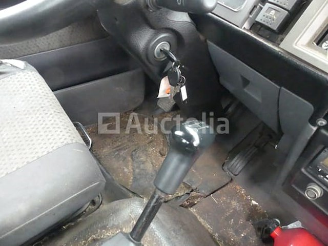 Nissan atleon truck ( vin : vwangftk095062919 ) - afbeelding 5 van  24