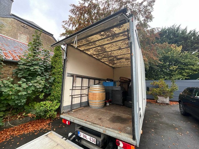 Nissan cabstar 35.15 bestelwagen - afbeelding 31 van  47