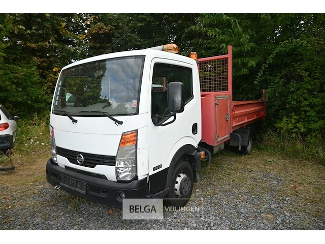 Nissan cabstar lichte vrachtwagen met kipbak - afbeelding 7 van  21