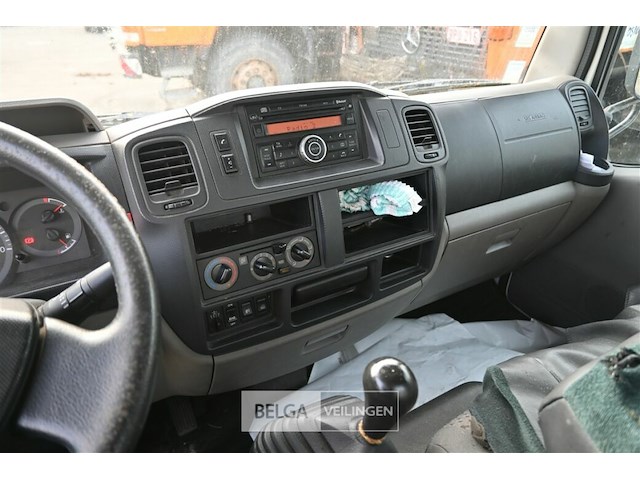 Nissan cabstar lichte vrachtwagen - afbeelding 16 van  20