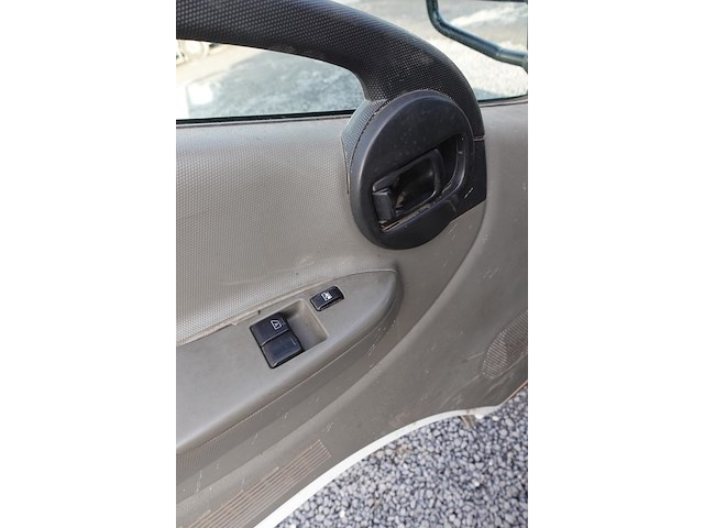 Nissan cabster - afbeelding 23 van  23