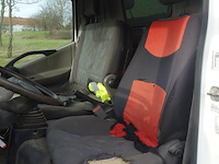 Nissan camionette - afbeelding 8 van  12