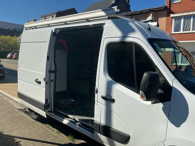 Nissan interstar lichte vracht bedrijfswagen - afbeelding 20 van  36