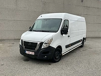 Nissan interstar