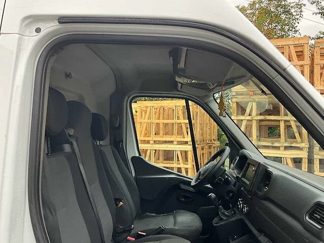 Nissan interstar - afbeelding 36 van  52