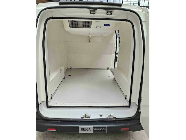 Nissan koelwagen / lichte vrachtwagen - afbeelding 2 van  15
