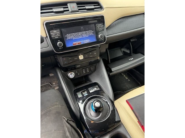 Nissan leaf - 2018 - afbeelding 2 van  13