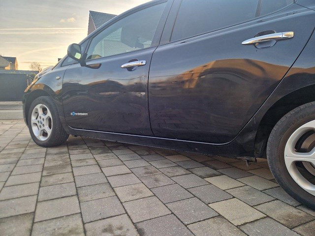 Nissan leaf, 2011 - afbeelding 18 van  18