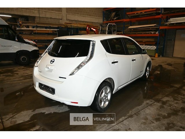 Nissan leaf - afbeelding 8 van  22