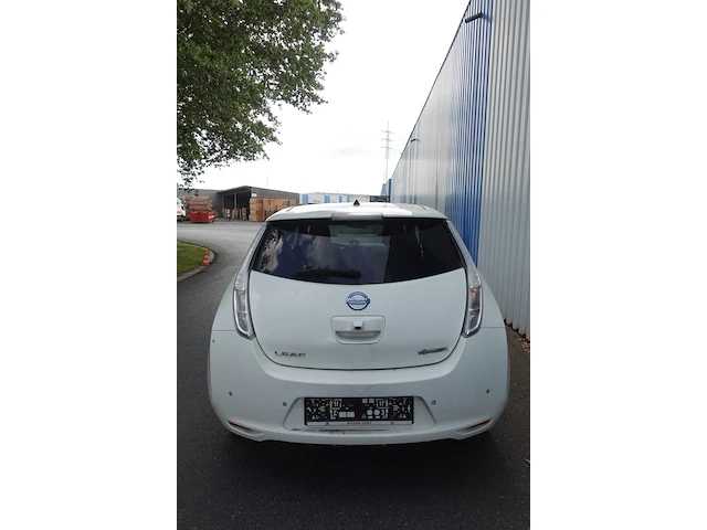 Nissan leaf - afbeelding 11 van  17