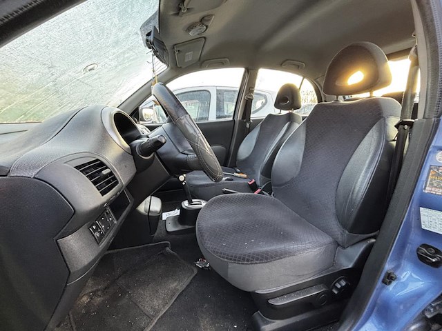 Nissan micra 1 2i at, 2004 - afbeelding 29 van  31