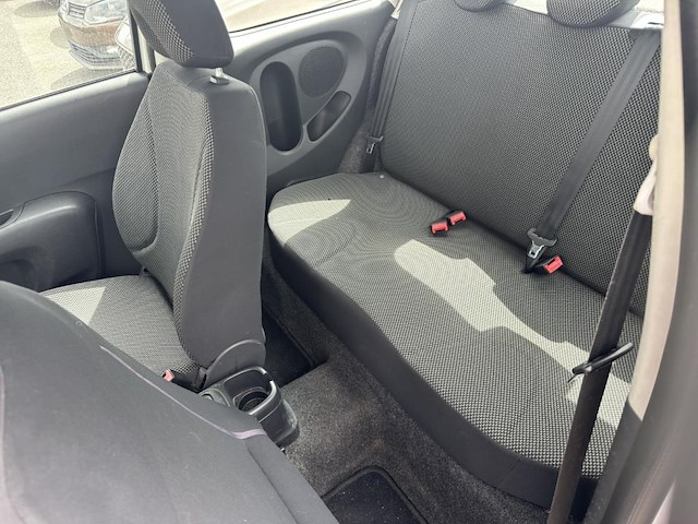 Nissan micra 1.2i 16v visia,2009 - afbeelding 25 van  27