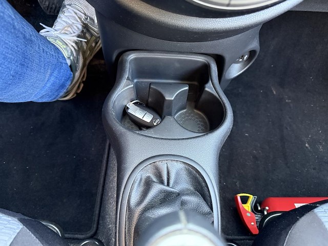 Nissan micra 1.2i connect edition, 2013 - afbeelding 2 van  24