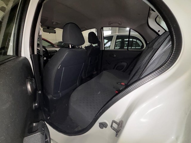 Nissan micra, 2004 - afbeelding 10 van  38