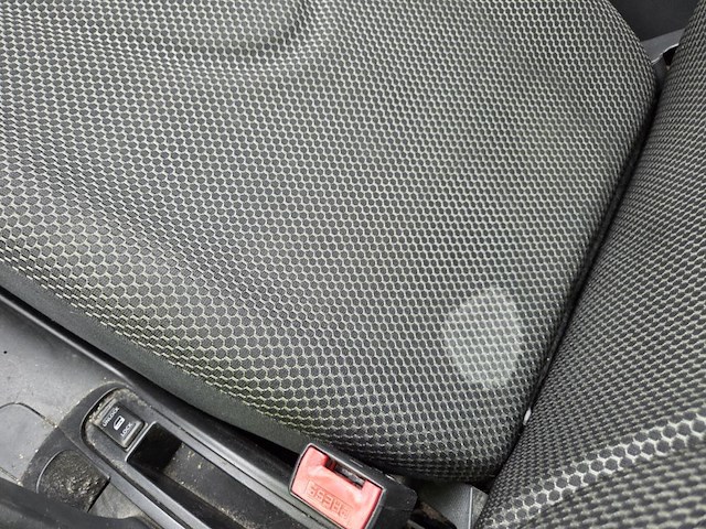 Nissan micra van 1.2i visia,2010 - afbeelding 18 van  36