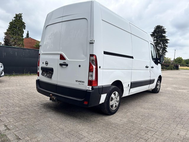 Nissan navara, 2016 - afbeelding 30 van  34