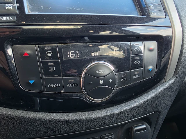 Nissan navara 2017 - afbeelding 8 van  49