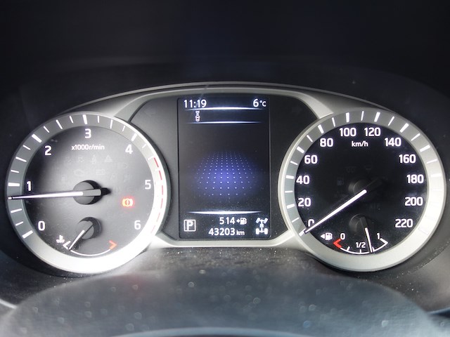 Nissan navara - afbeelding 2 van  19