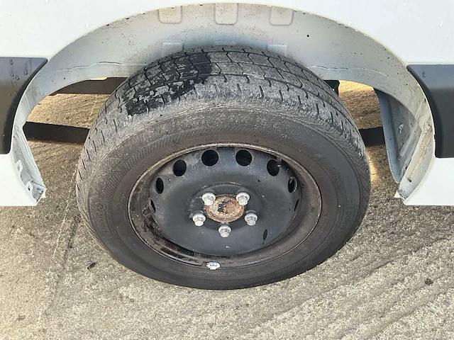 Nissan nv 400 bestelwagen - afbeelding 14 van  31