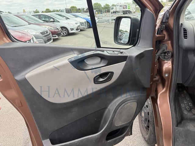Nissan nv300 2700 fou swb nv300 1.6 dci l1h1 acenta, 2018 - afbeelding 29 van  31