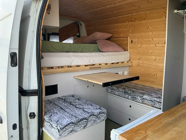 Nissan nv400 bedrijfswagen / omgebouwde camper - afbeelding 9 van  19