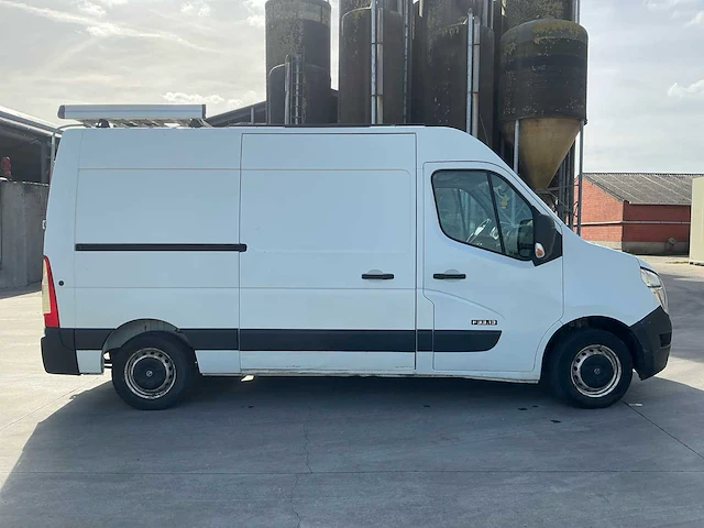 Nissan nv400 bedrijfswagen / omgebouwde camper - afbeelding 15 van  19