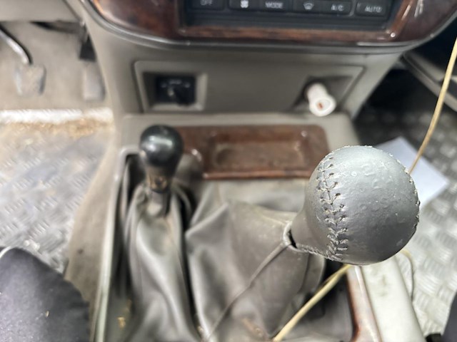 Nissan patrol, 1998 - afbeelding 12 van  33