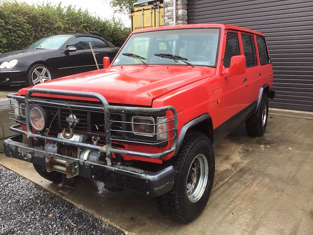 Nissan patrol 4x4 vintage auto's > 15 - afbeelding 1 van  22