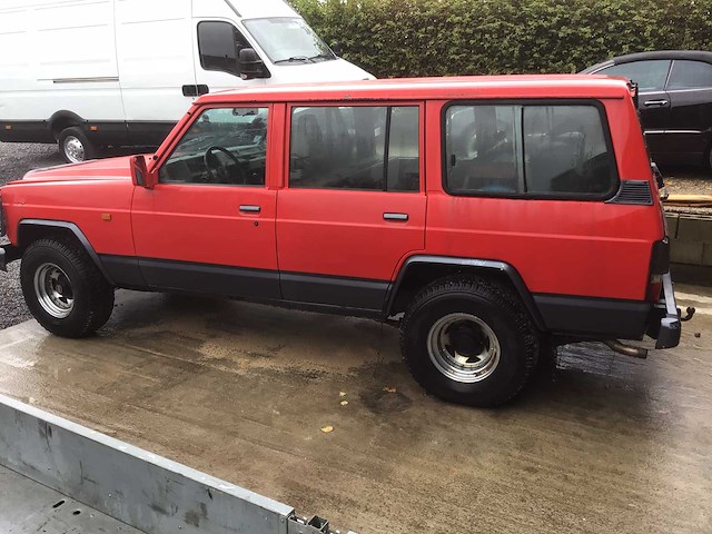 Nissan patrol 4x4 vintage auto's > 15 - afbeelding 18 van  22