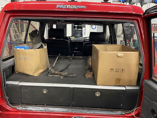 Nissan patrol gr - afbeelding 9 van  15
