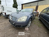Nissan personenwagen enkel voor vergunninghouders en erkende centra voor verschroting - afbeelding 1 van  7